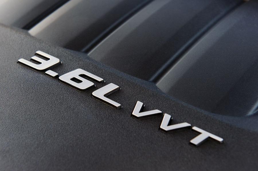  Chrysler 200 2011 года  (фото 35 из 122)